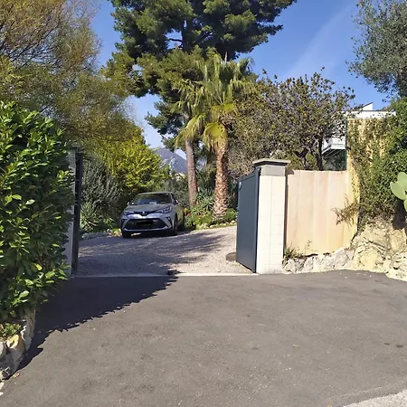 456 Chemin De La Pinède