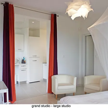 456 Chemin De La Pinède